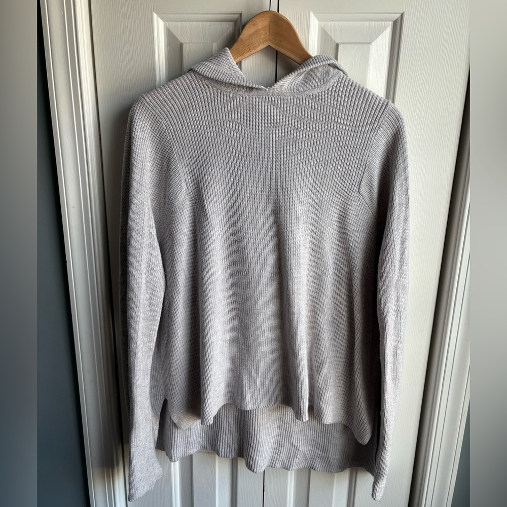 Athleta Womens Light Gray Ribbed Knit Pullover Hooded Sweater Size Medium